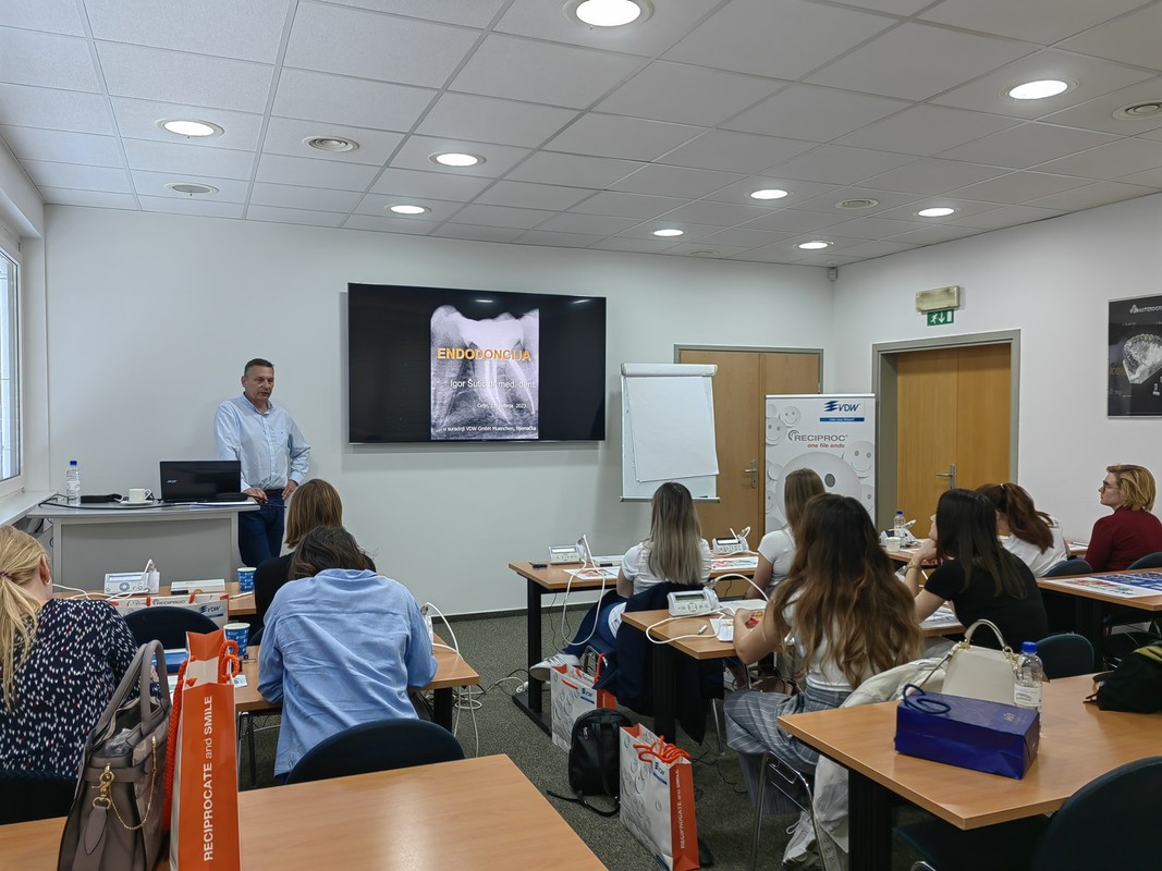 Endodoncija s sistemom Reciproc i Guttafusion